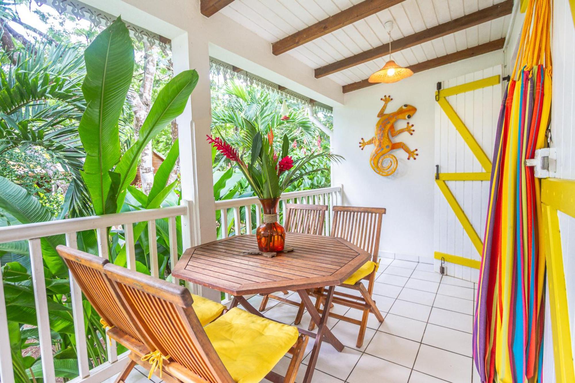 Au Jardin Des Colibris Ecolodge&Spa Deshaies Εξωτερικό φωτογραφία