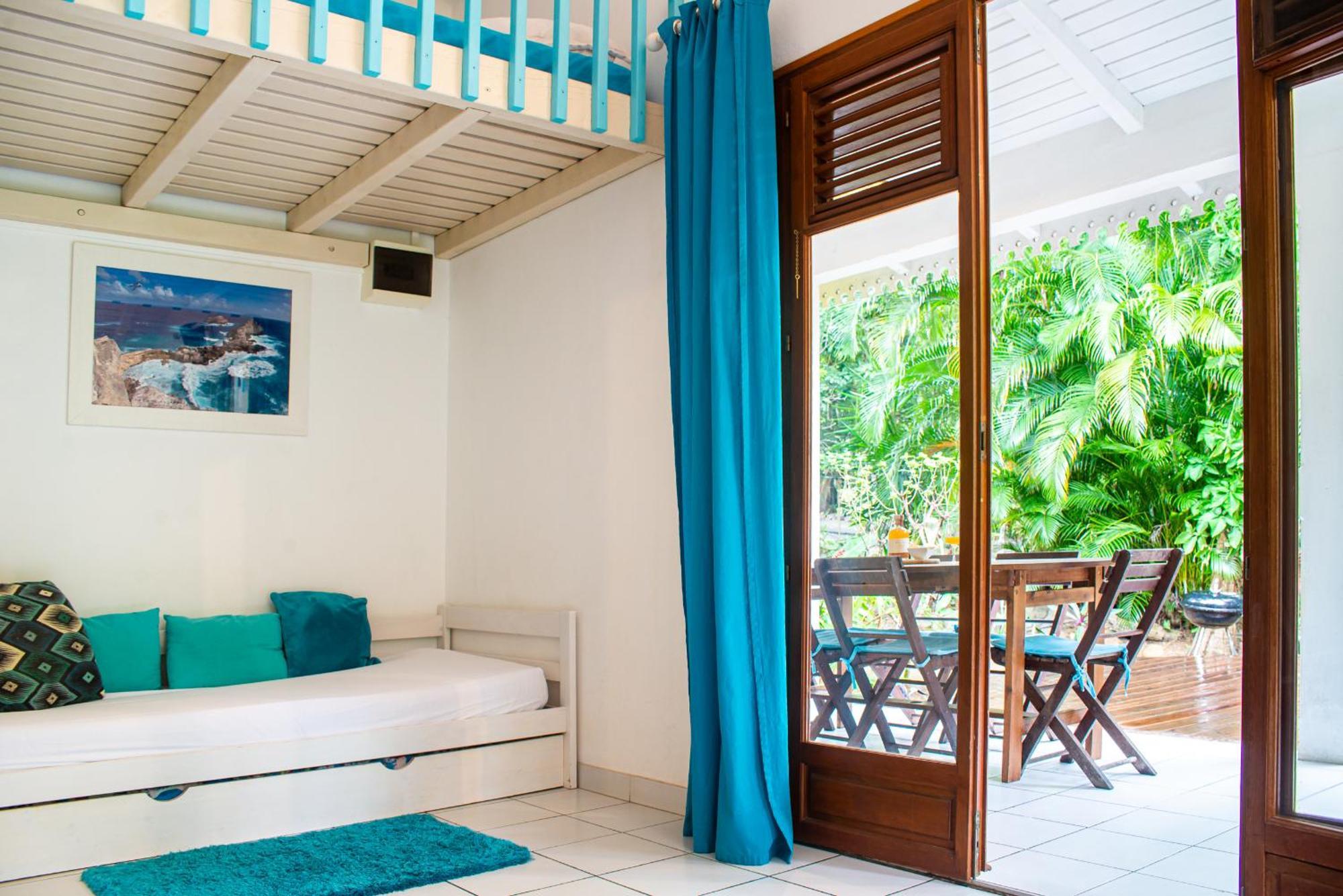 Au Jardin Des Colibris Ecolodge&Spa Deshaies Εξωτερικό φωτογραφία