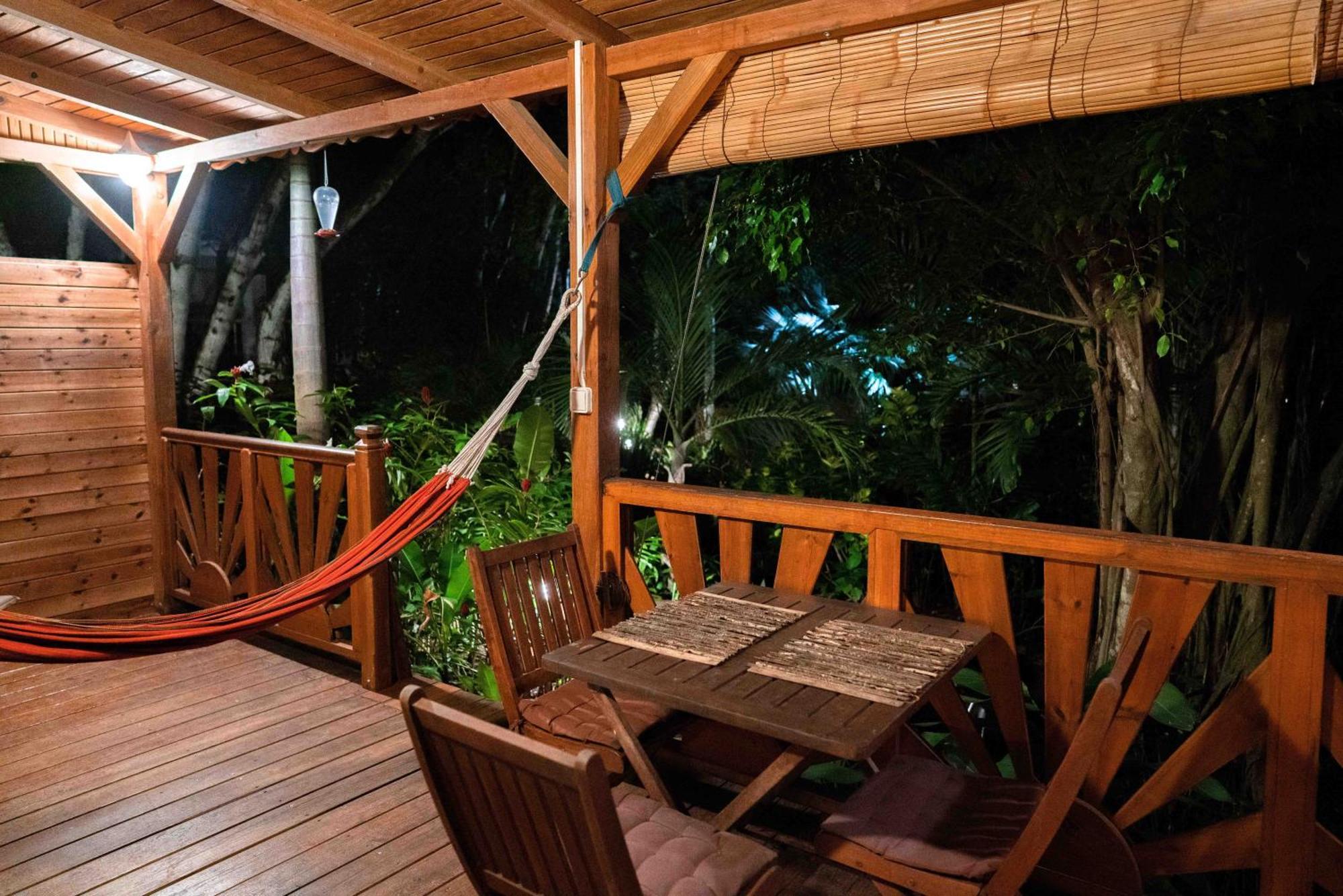Au Jardin Des Colibris Ecolodge&Spa Deshaies Εξωτερικό φωτογραφία