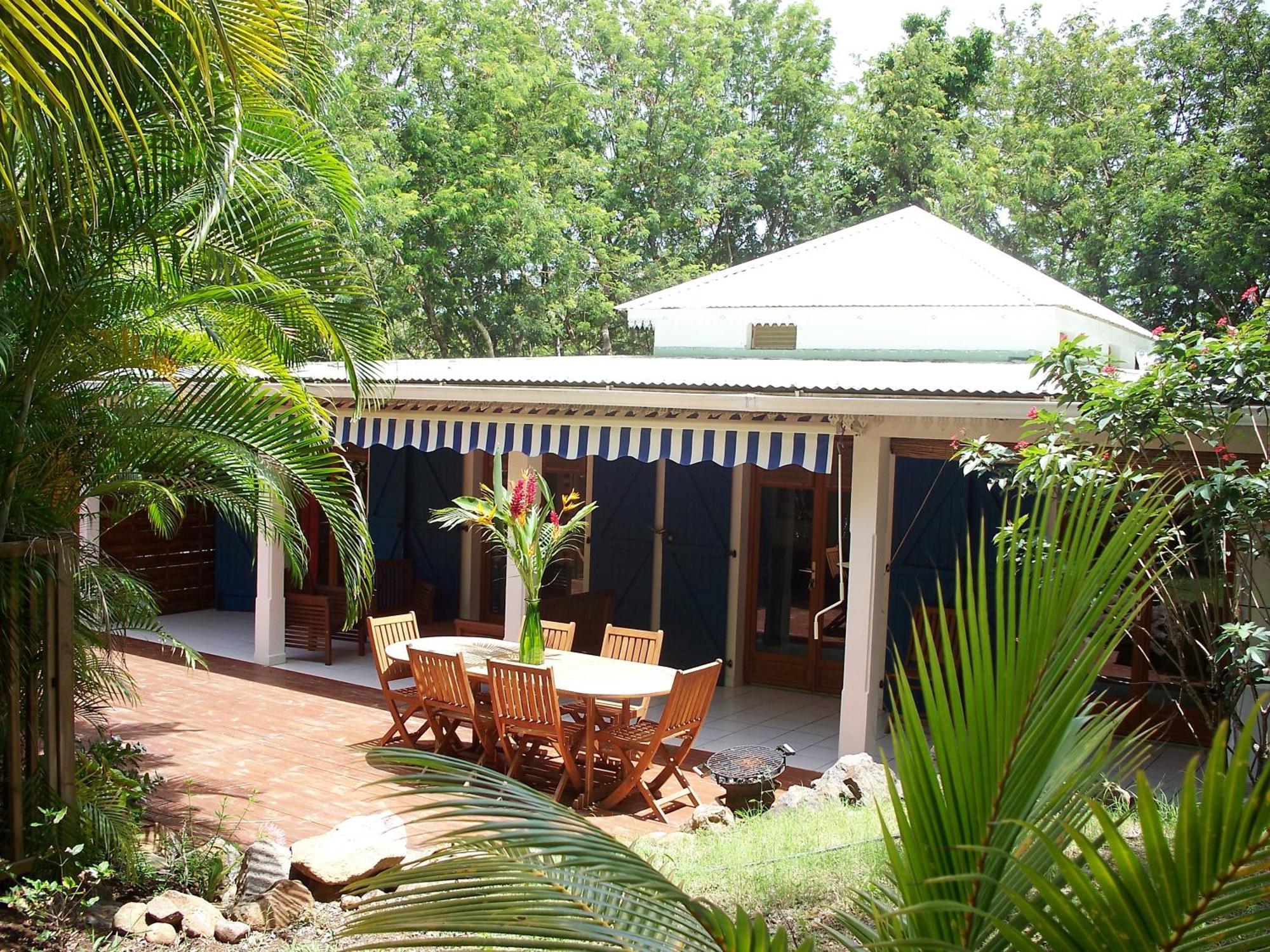 Au Jardin Des Colibris Ecolodge&Spa Deshaies Εξωτερικό φωτογραφία